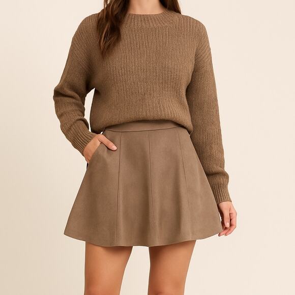 She + Sky Faux Suede Skater Mini Skirt Taupe Brown Size M Pockets Soft Chic Boho - Picture 1 of 9